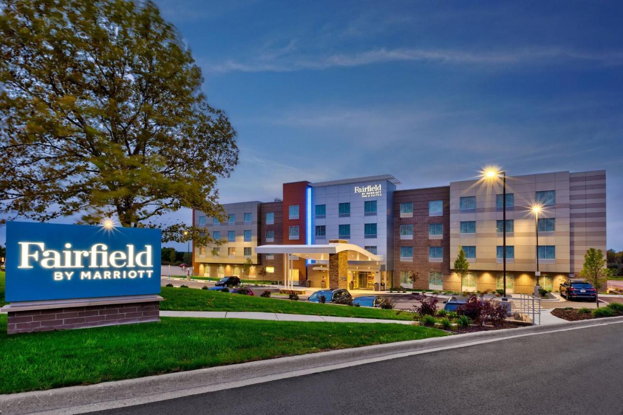 Fairfield By Marriott Inn & Suites Grand Rapids North Уолкер Экстерьер фото